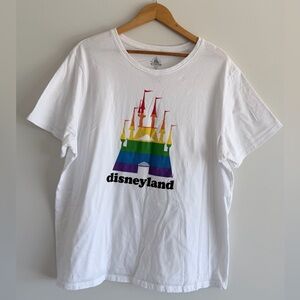 Disney Disneyland Pride Rainbow Castle Graphic T-Shirt Plus Size 3X Cotton